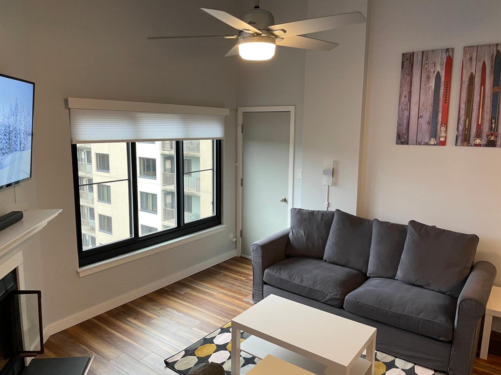 Modern Condo With Ski In & Ski Out - Silver Creek Lodge, Snowshoe Bagian luar foto